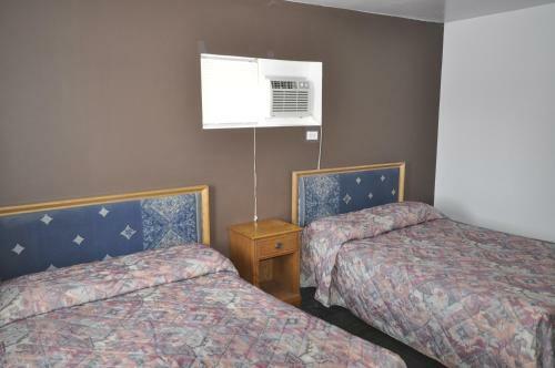 Kingsbridge Inn / Bon-air Motel