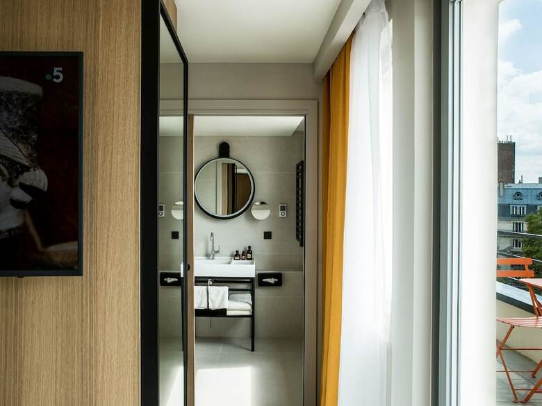 Hotel H�tel Mercure Paris 17 Batignolles