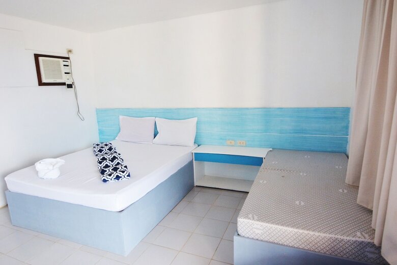 Hotel Highway To H Inn - Totolan