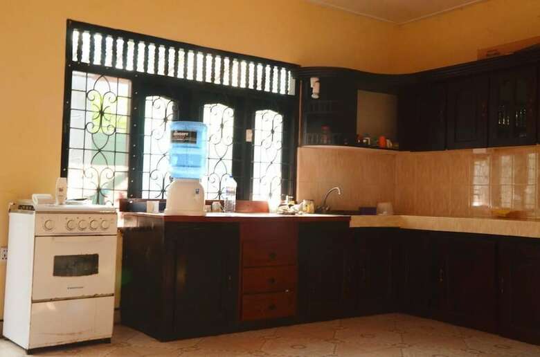 Hotel Villa De Rosh