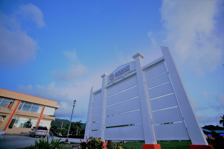 Tf Seaside Hotel