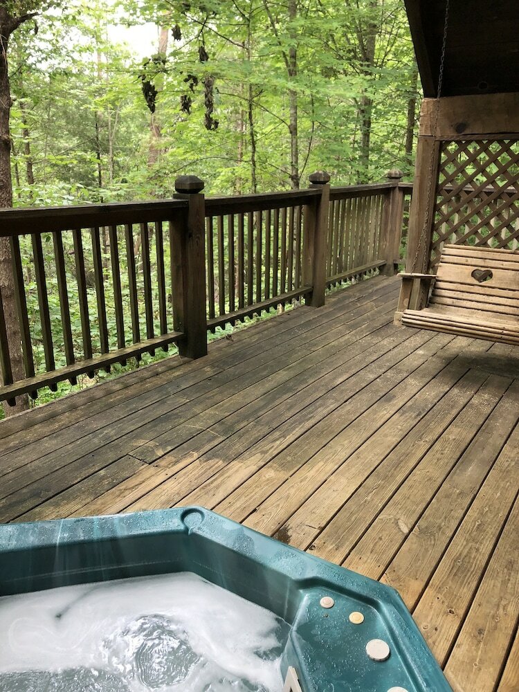 Bed & Breakfast Gatlinburg Adventure Cabins