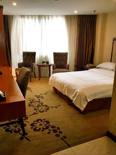 Chengdu Bai Gang International Hotel