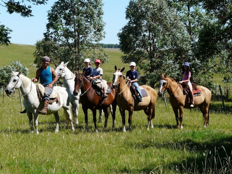 Posada Estancia Aguila Blanca