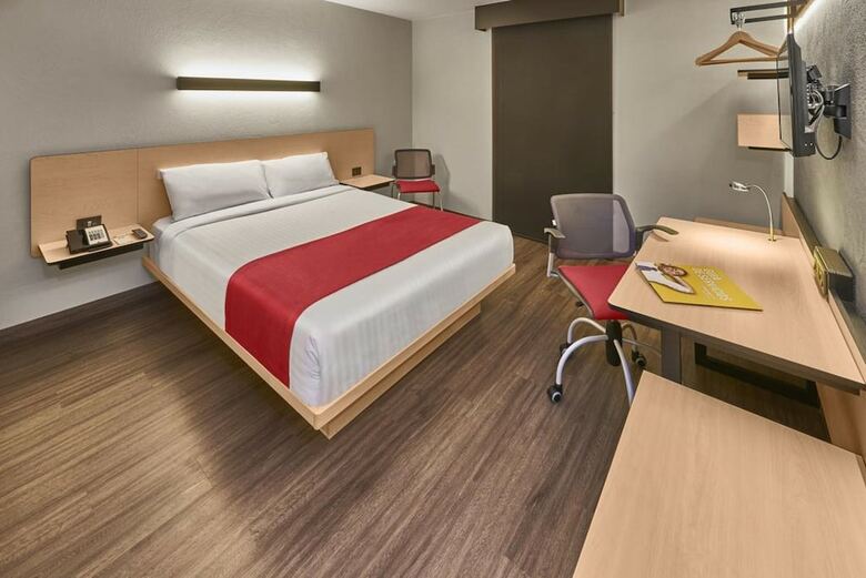 Hotel City Express Monterrey Lindavista