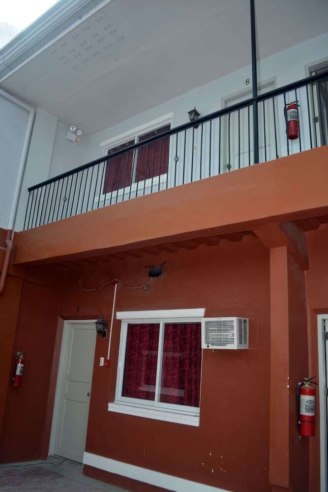 Hotel Ashley And Bill's Suites 'n Garden