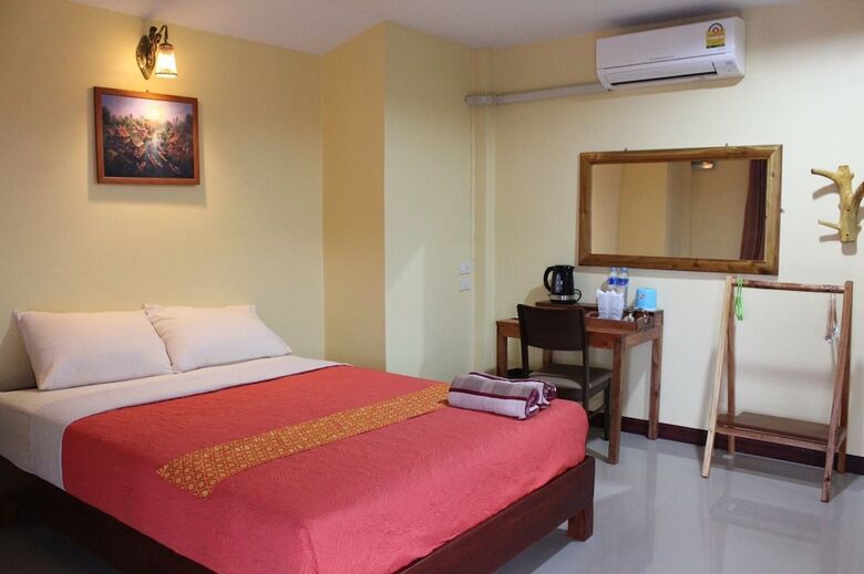 Hotel Phuengluang Resort