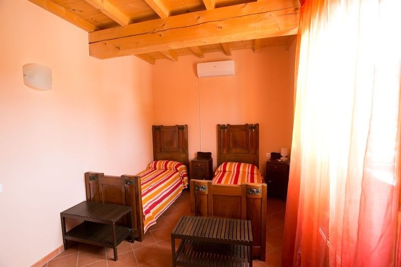Hostal Ostello Breda