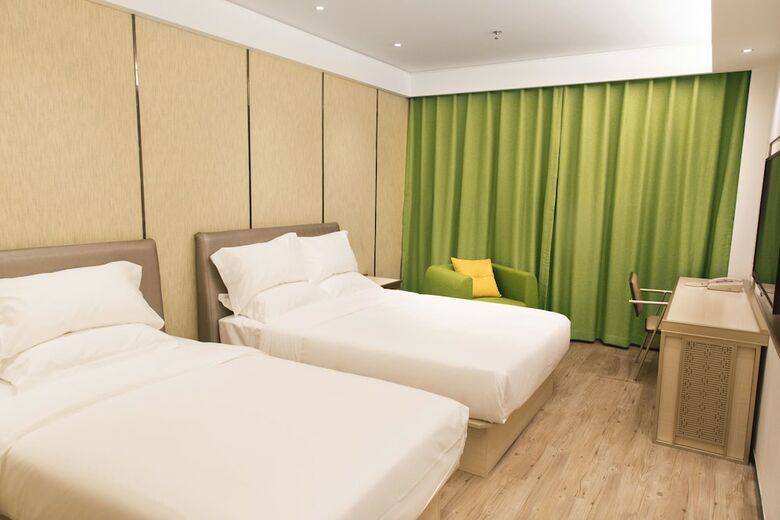 Hotel Ibis Styles Gy Bosideng Plz