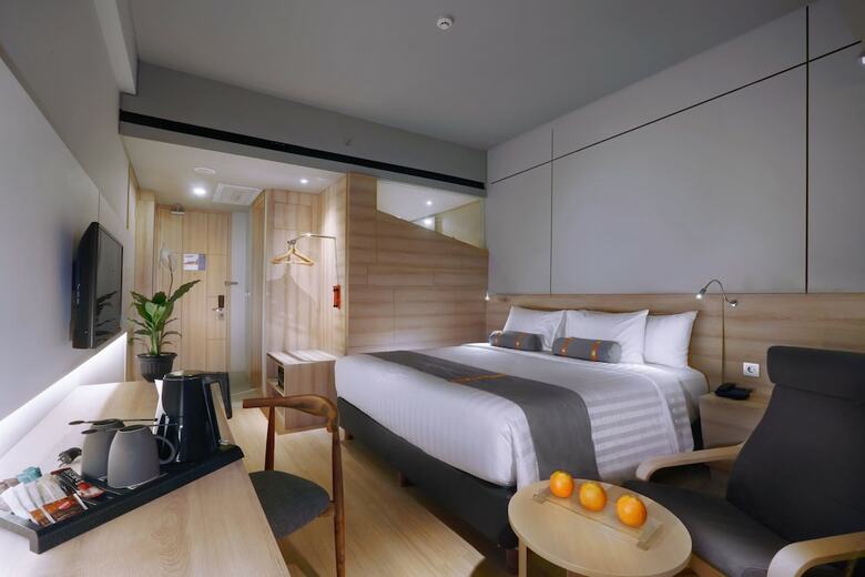 Hotel Harper Cikarang By Aston
