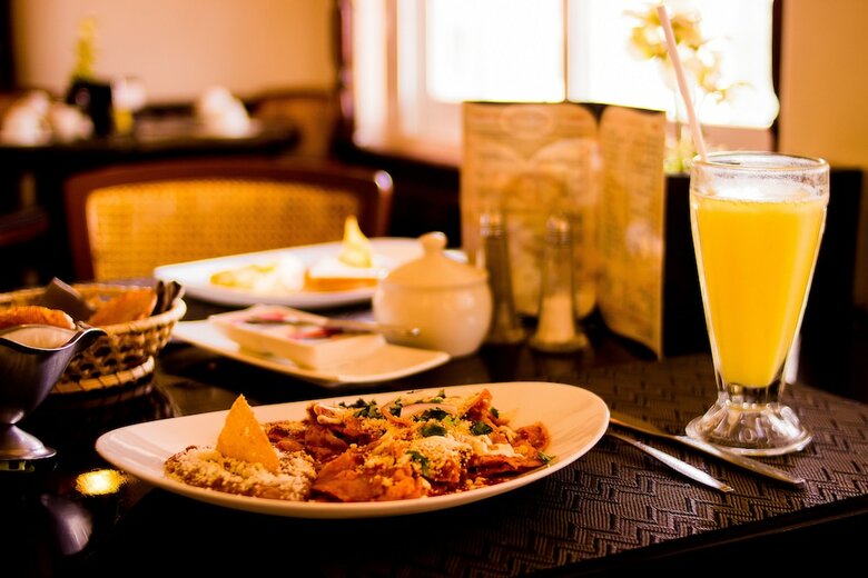 Hotel & Suites Aliana
