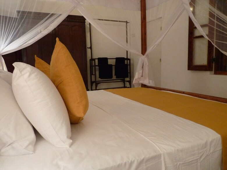 Hotel Ralahami Bungalow