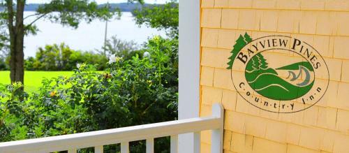 Bed & Breakfast Bayview Pines Country Inn