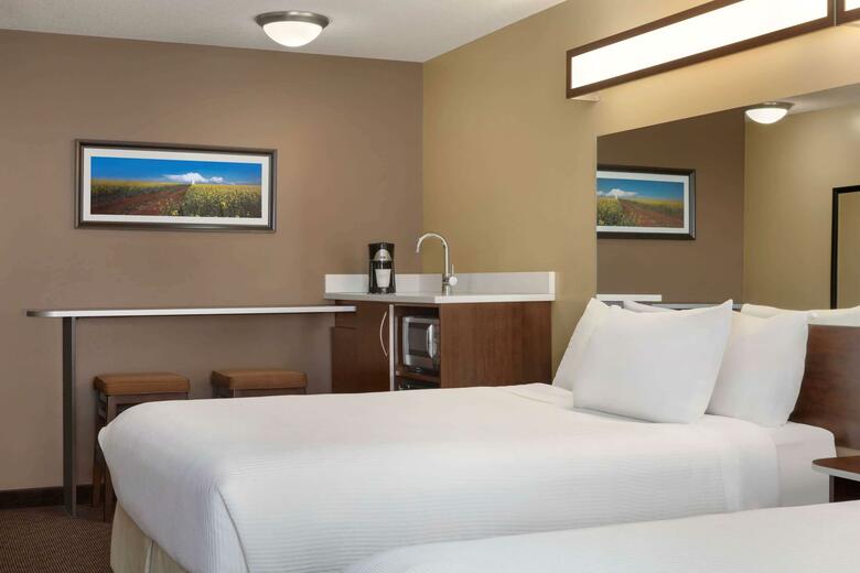 Hotel Microtel Inn & Suites By Wyndham Estevan