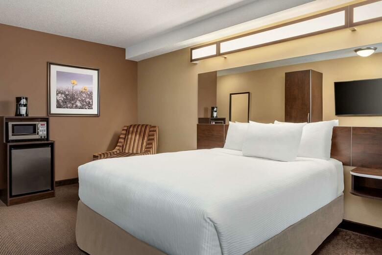 Hotel Microtel Inn & Suites By Wyndham Estevan