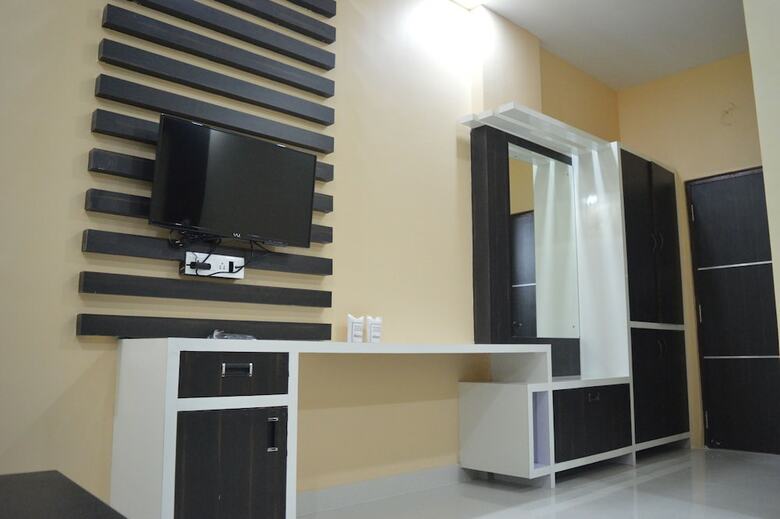 Hotel Mariya International