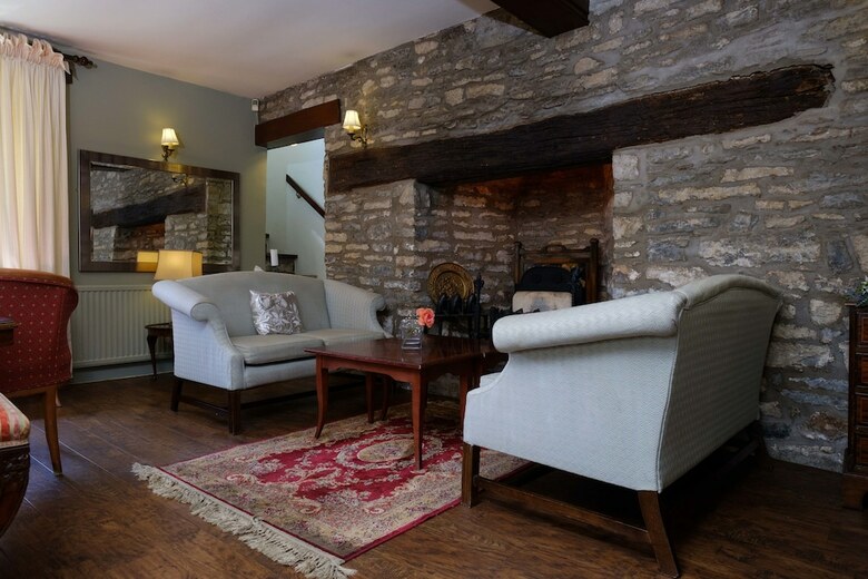 The Great House Hotel & Restaurant