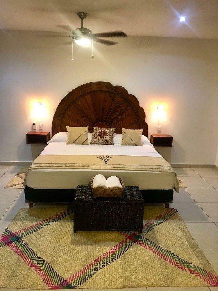 Hotel Maya Eco Village