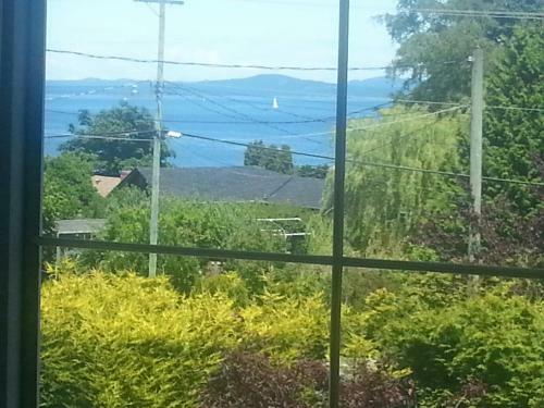 Bed & Breakfast By The Sea Bnb, Sidney Victoria Bc