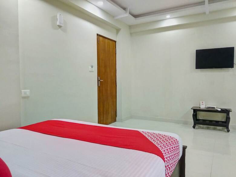 Hotel Oyo 10521 Gck Suites