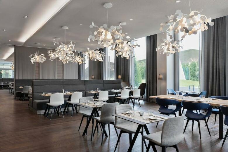 Hotel Courtyard By Marriott Munich Garching