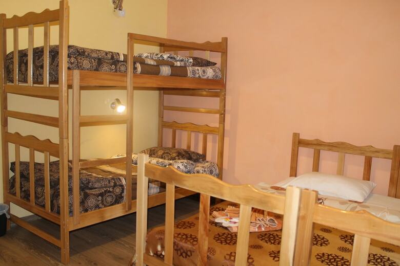 Hostal Old Yerevan Hostel & Tours