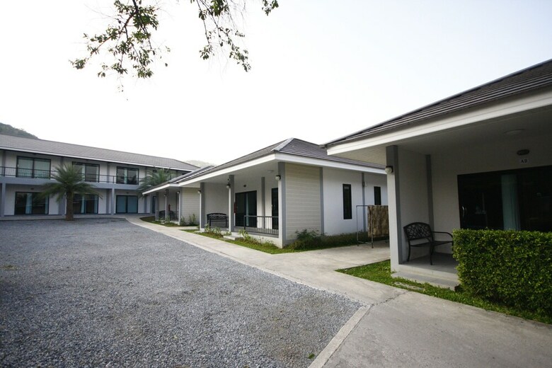 Hotel Siriniran Resort
