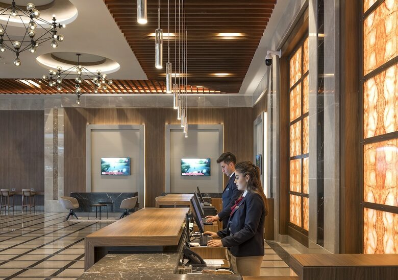 Hotel Ramada Plaza By Wyndham Rize