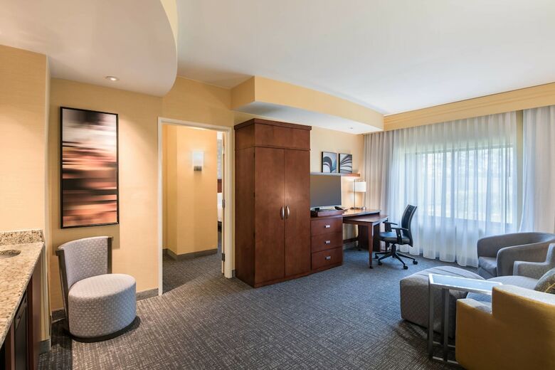 Hotel Courtyard Marriott Waldorf