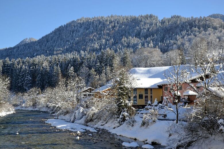 Aparthotel Ferienparadies Alpengl�hn