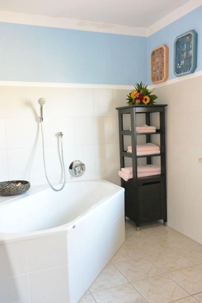 Aparthotel Ferienparadies Alpengl�hn
