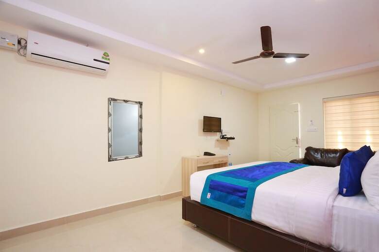 Hotel Oyo 10149 Noor Residency