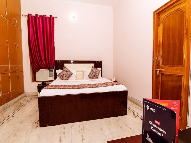 Oyo 9008 Hotel Jmd Inn