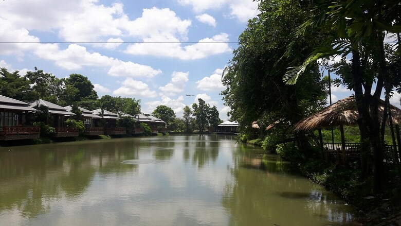 Hotel Khun-nai Garden View Resort