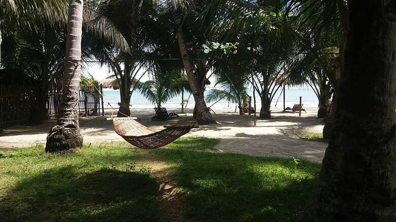 Hotel Peace & Love Beach Club