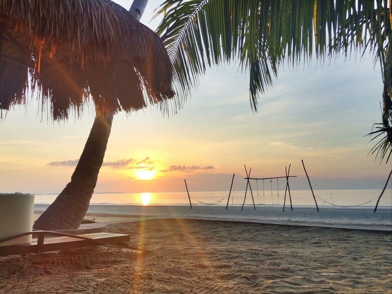 Hotel Peace & Love Beach Club