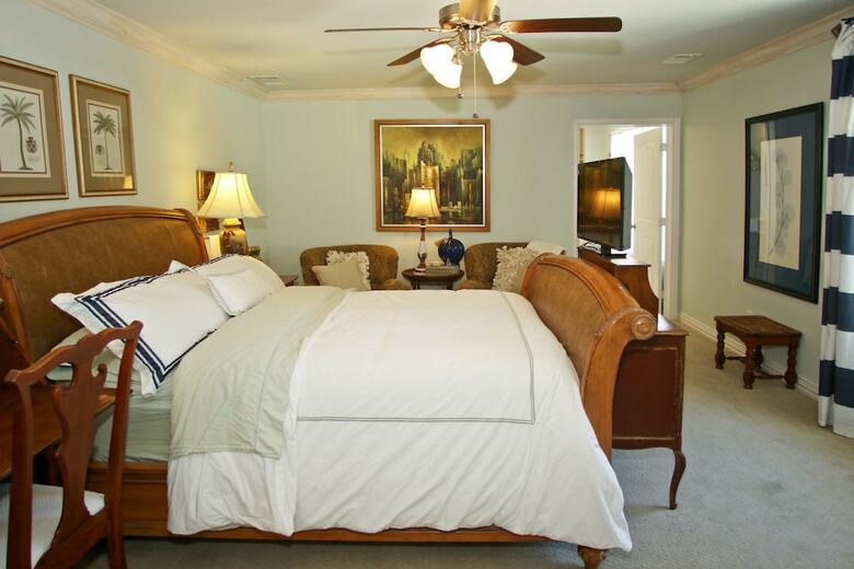 The Big Green House Bed & Breakfast