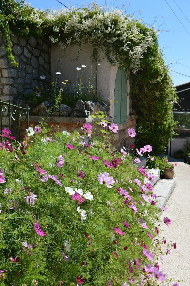 Hotel Le Mas Des Chardons Chambre D'h�tes