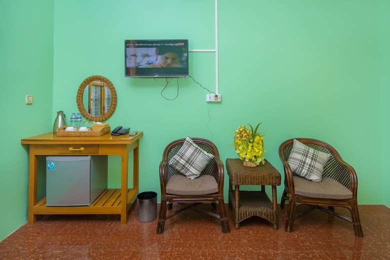 Hotel Thit Sar Shin Guest House
