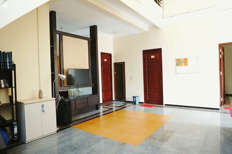 Hotel Green Surabaya Homey