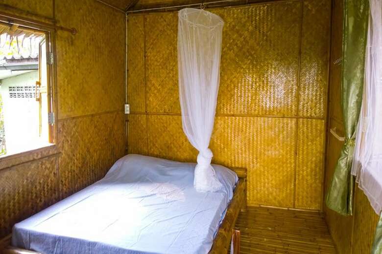 Hotel Cast Away  Homestay