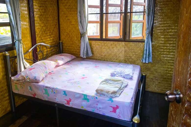 Hotel Cast Away  Homestay