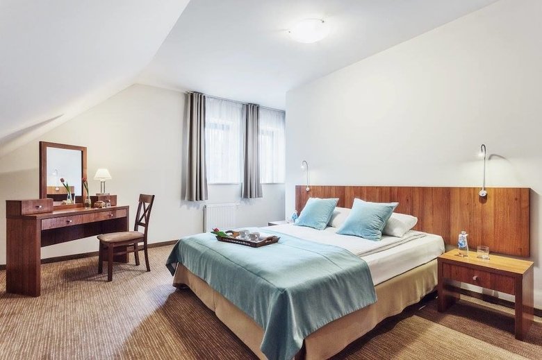 Hotel Modrzewiowy Dwor