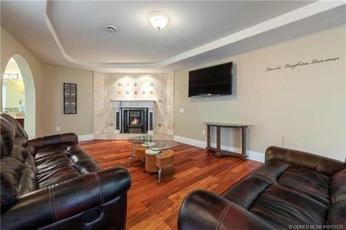 Beach Ave Castle Luxury Vacation Rental