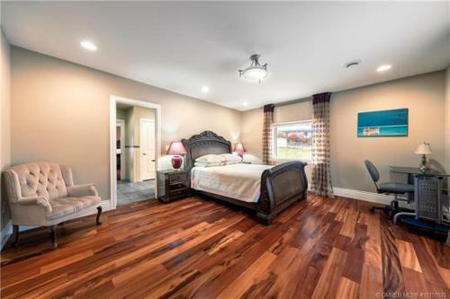 Beach Ave Castle Luxury Vacation Rental
