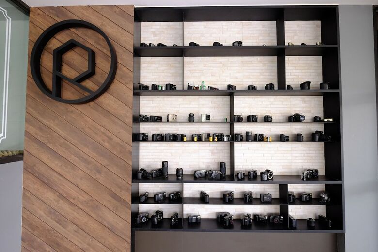 R Photo Hotel
