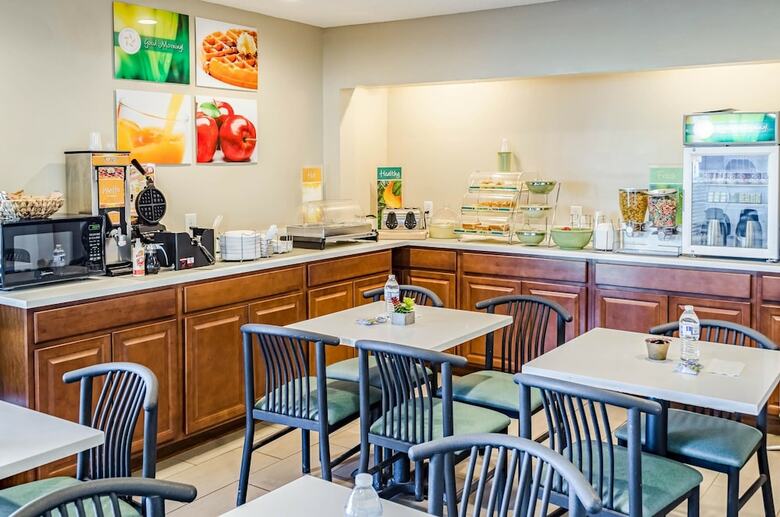 Hotel Quality Inn Charleston Gateway