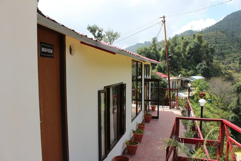 Hotel Kastura - An Ayurvedic Spa Resort