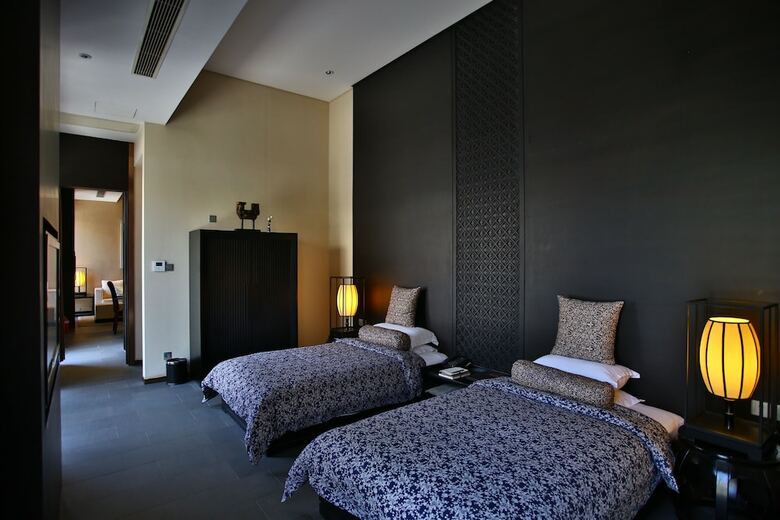 Zuoyouke Qinling West Brigade Hotel