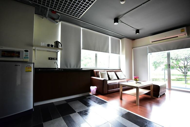 Aparthotel Big Tree Residence Suvarnabhumi